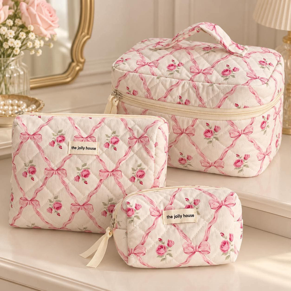 Trousse matelassée Roses et nœuds