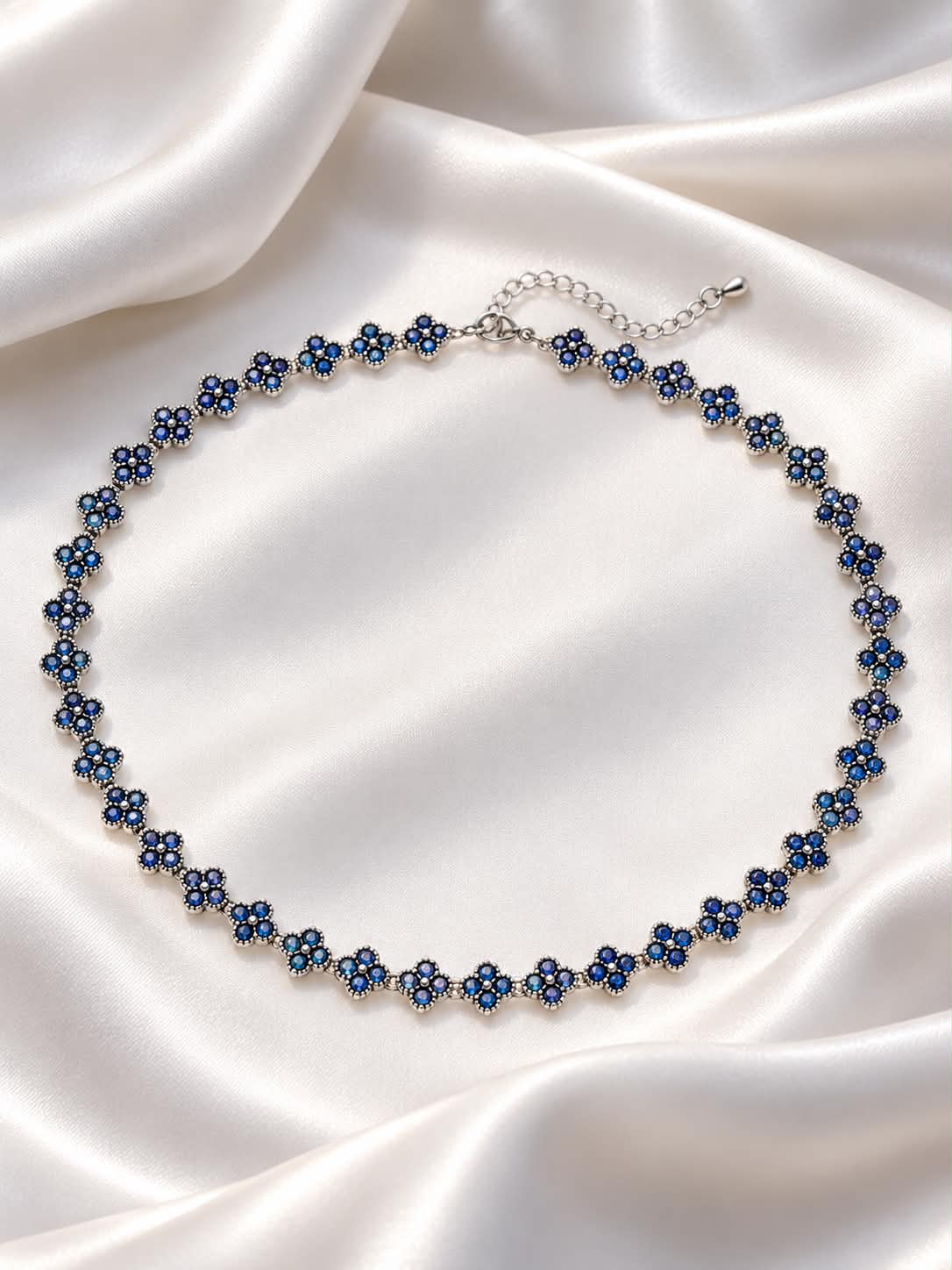 Collier Ella